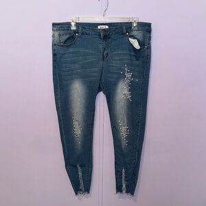 Between Us Pearl Jeans🤍